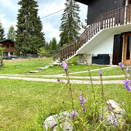 Szálloda Casa Gastagh - Intera Casa Con Giardino Privato Gallio